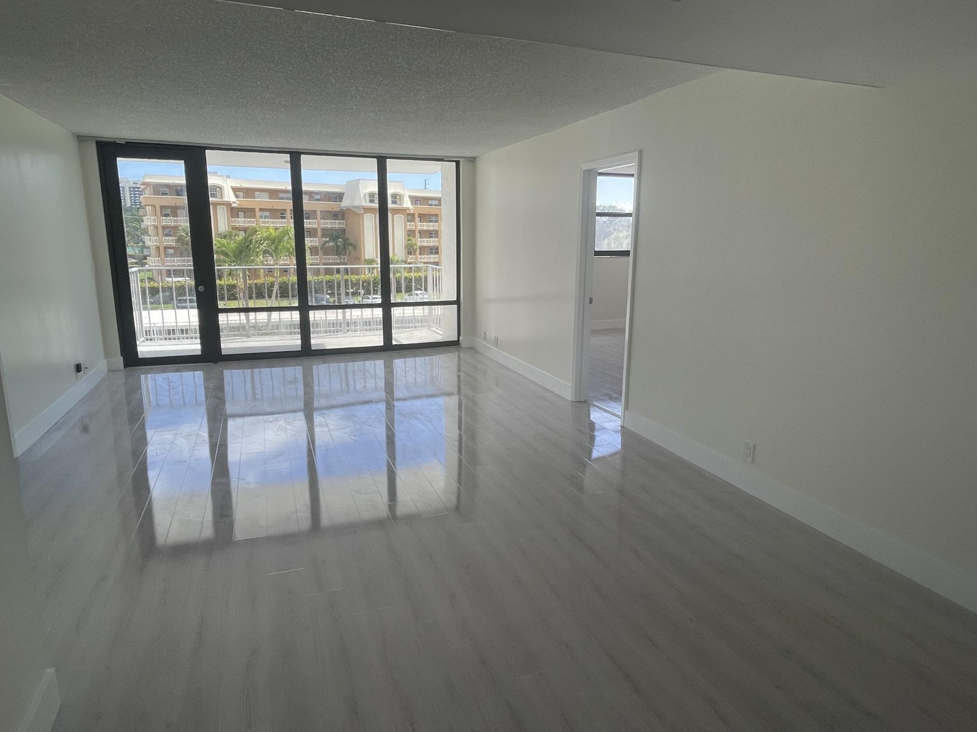 336 Golfview Road, Unit 309, North Palm Beach, FL 33408 Photo
