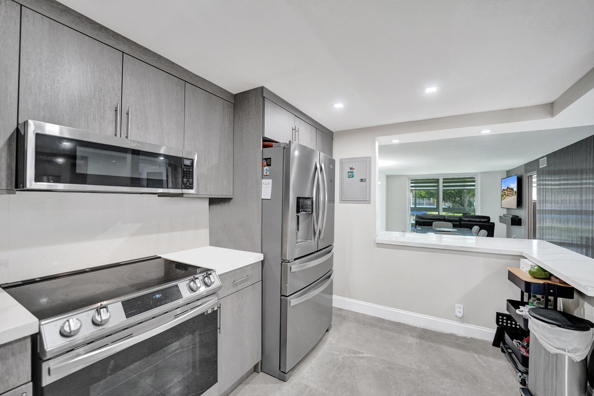 9410 N Hollybrook Lake Drive, Unit 201, Pembroke Pines, FL 33025 Photo