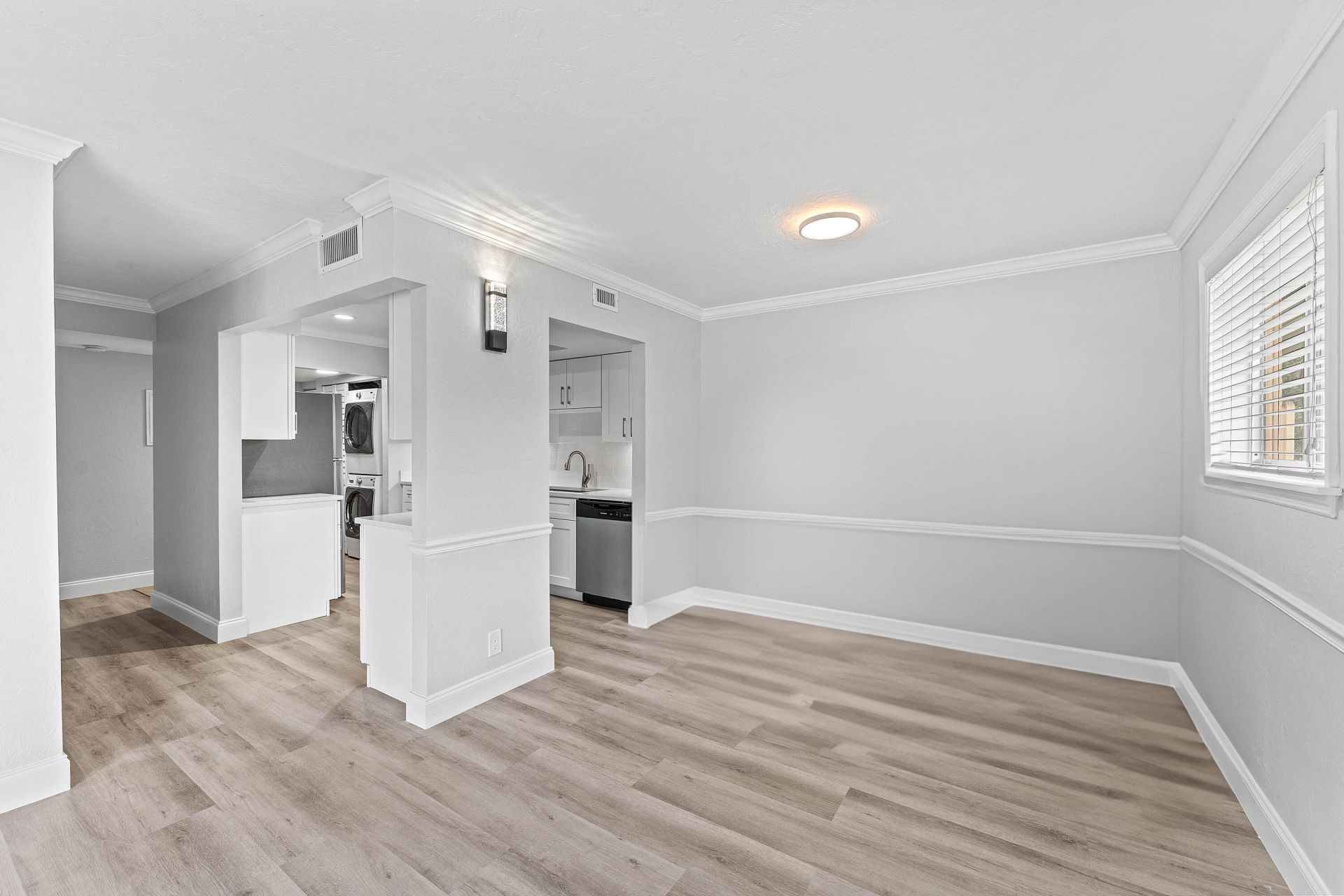 1866 Fairview Villas Drive, Unit 3, Palm Springs, FL 33406 Photo