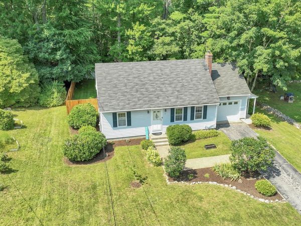 5 Woodward Drive, Milford, NH 03055