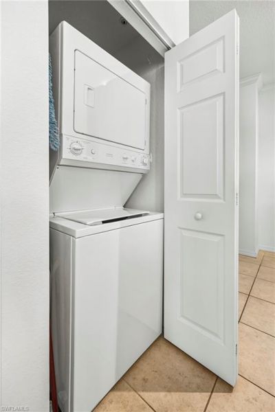 23461 Alamanda Dr , Unit 206, Estero, FL 34135 Photo