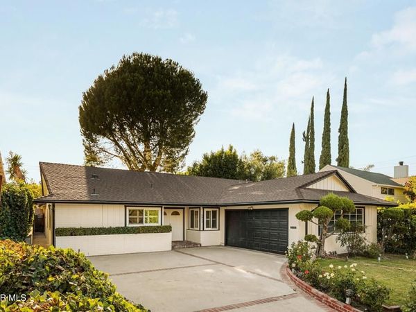 5911 Hanna Avenue, Woodland Hills, CA 91367