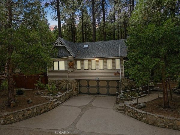 1143 robin Road, Wrightwood, CA 92397