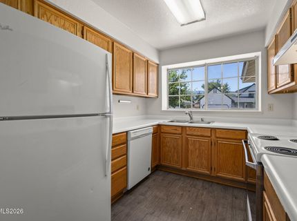 1691 Salmon Drive, Carson City, NV 89701 Photo
