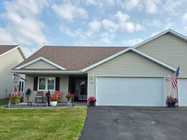 114 6th Avenue NE, Elgin, MN 55932