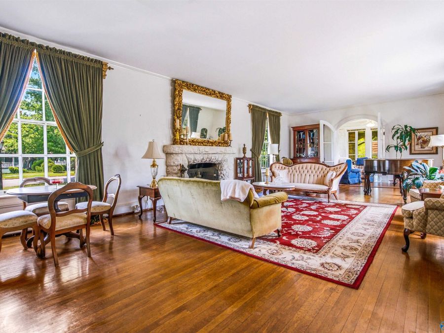 Property Image 11