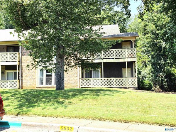 5002 Seven Pines Circle, Unit 8, Huntsville, AL 35816