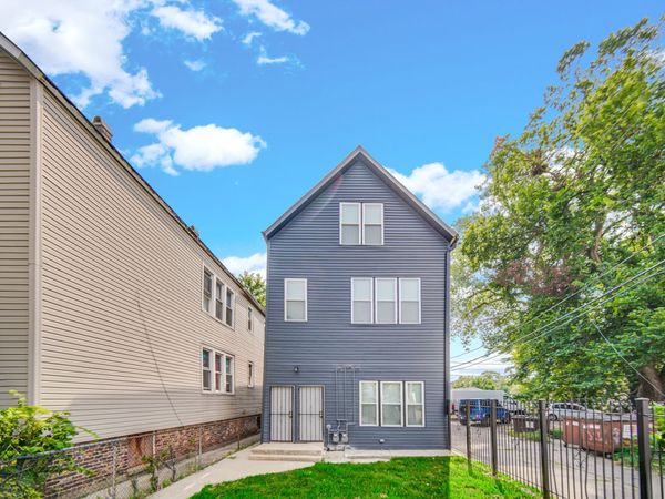 5043 S Racine Avenue , Chicago, IL 60609