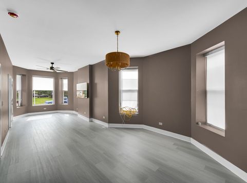 Main Photo