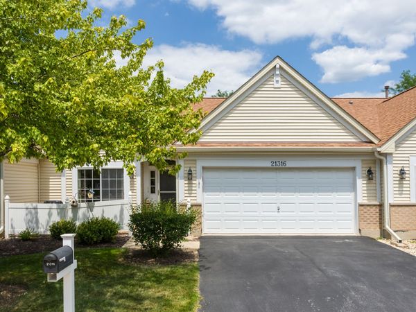 21316 Douglas Lane , Plainfield, IL 60544