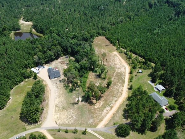 21 Blackbird Ln., Petal, MS 39465