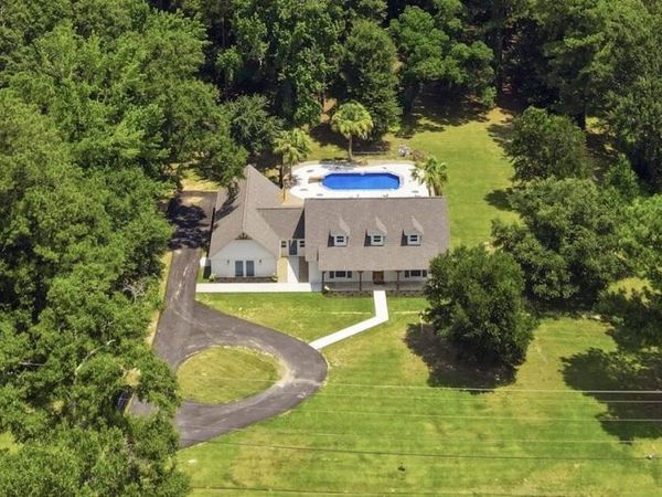 501 Carterville Rd., Petal, MS 39465