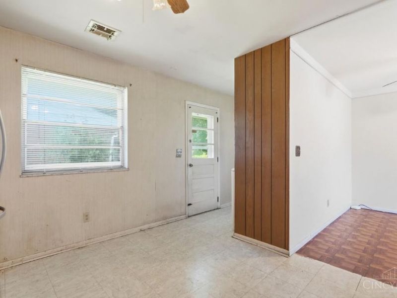 266 Nelson Lane, Springdale, OH 45246 Photo 9