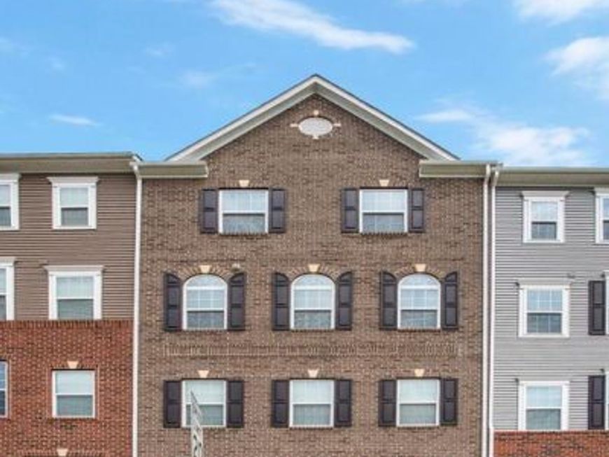 10936 Presidential Parkway , Upper Marlboro, MD 20772 Main Photo
