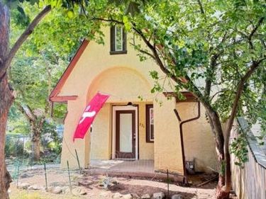 221 ROCKINGHAM ROAD, BRYN MAWR, PA 19010