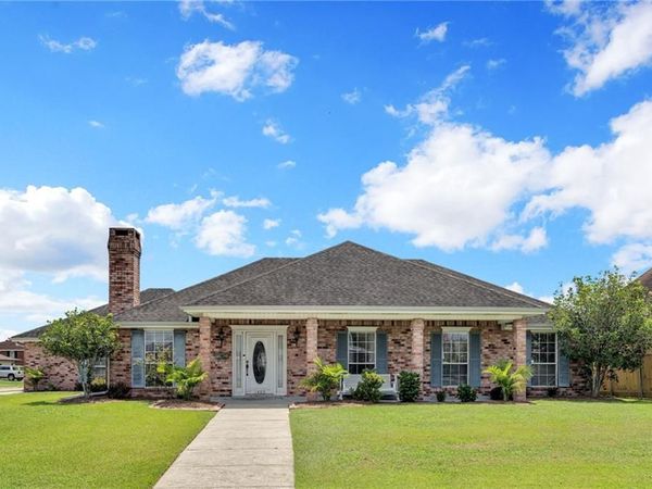 1405 AVENUE F Drive, Marrero, LA 70072