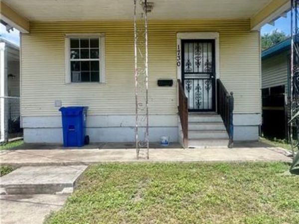 1730 GALLIER Street , New Orleans, LA 70117