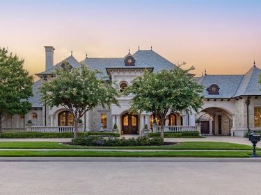 2933 Belclaire Drive, Frisco, TX 75034