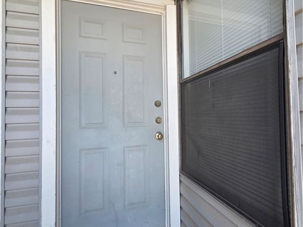 2423 W Slaughter Lane , Austin, TX 78748