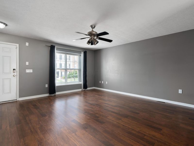 5595 Crystal Falls Street, Unit 48, Dublin, OH 43016 Photo 4