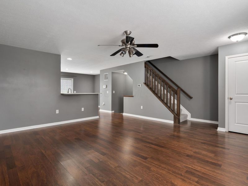 5595 Crystal Falls Street, Unit 48, Dublin, OH 43016 Photo 6