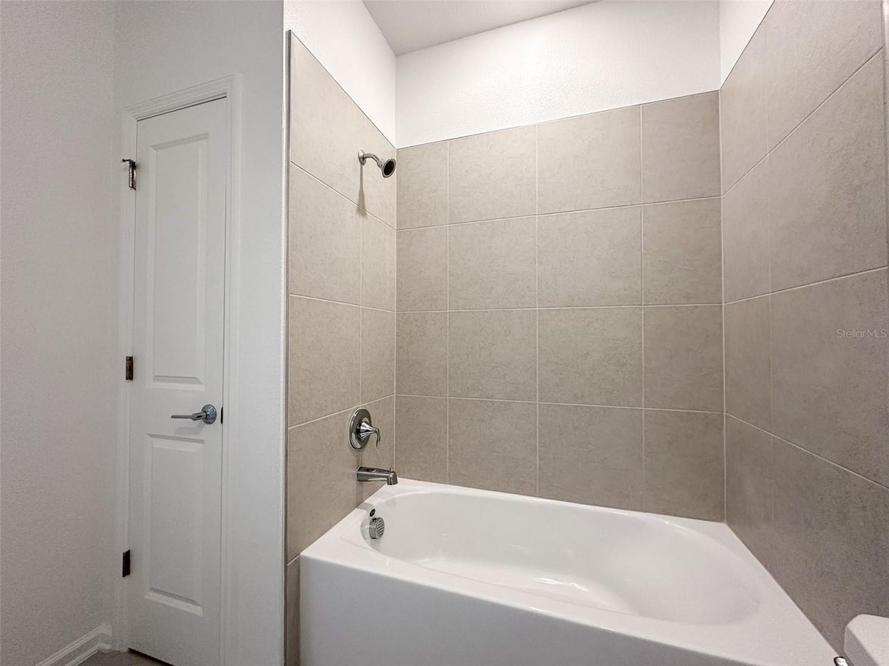 1898 Rider Rain Lane , Apopka, FL 32703 Photo