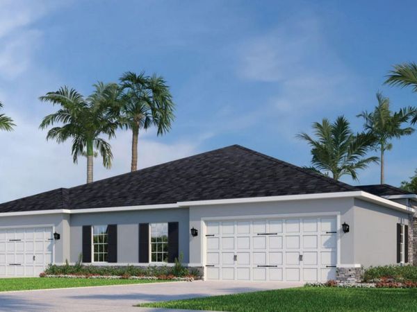 384 BALI STREET , LADY LAKE, FL 32159