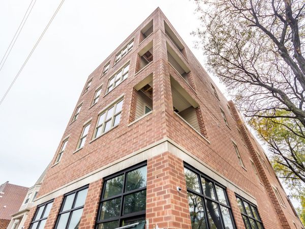 3459 W Belmont Avenue , Unit 4, Chicago, IL 60618