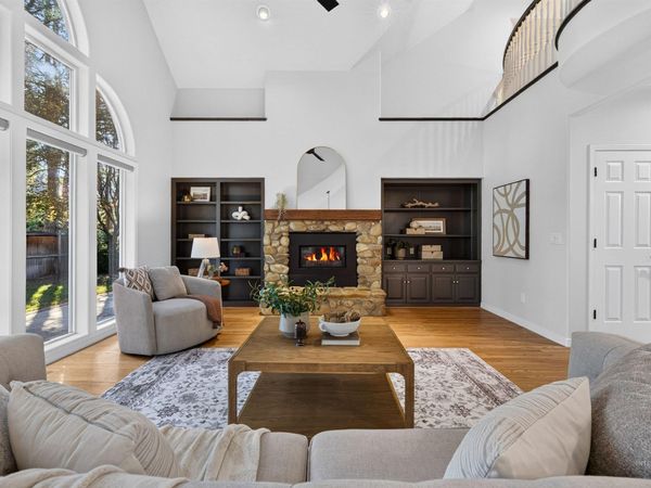 3064 E Nature Dr, Boise, ID 83706