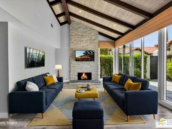 2545 S Gene Autry Trail, Unit F, Palm Springs, CA 92264