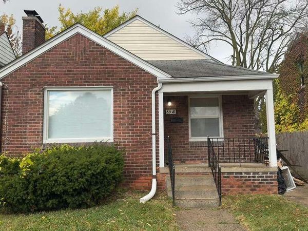 8518 Sussex Street, Detroit, MI 48228