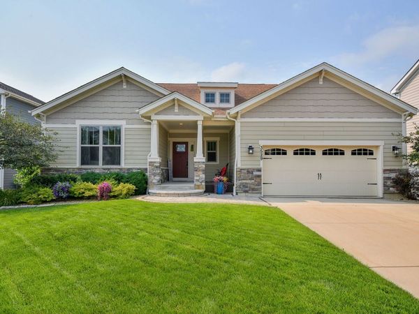 3529 Gallant Fox Drive , Elgin, IL 60124
