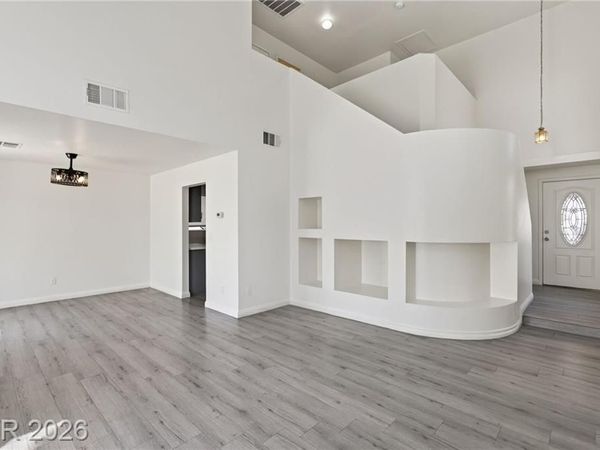 4215 Dobson Drive , Las Vegas, NV 89115