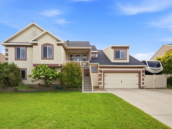 1681 W FARM MEADOW RD , Farmington, UT 84025