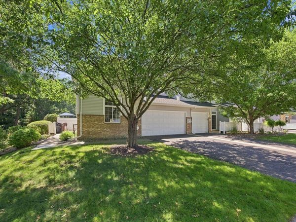 8473 Cortland Road, Eden Prairie, MN 55344