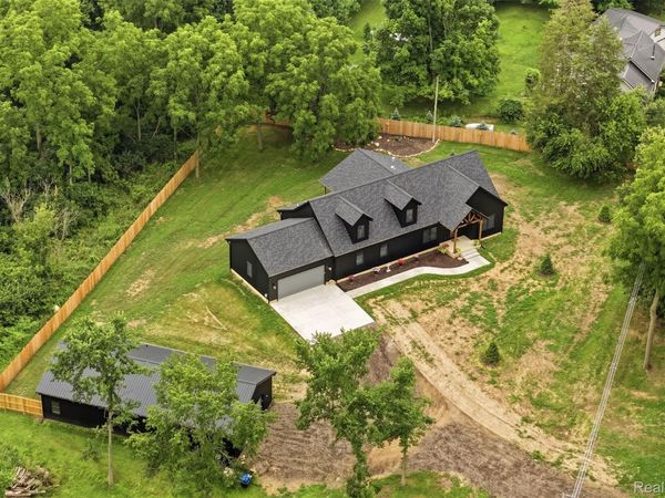 2855 Dearing Road, Spring Arbor Township, Mi 49283