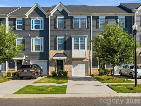 4014 Edenborn Lane, Charlotte, NC 28208