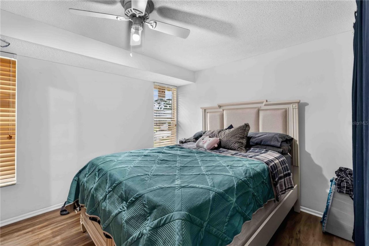 5408 Evora Avenue, Sarasota, FL 34235 Photo
