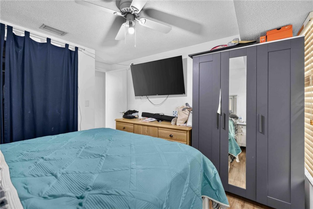 5408 Evora Avenue, Sarasota, FL 34235 Photo