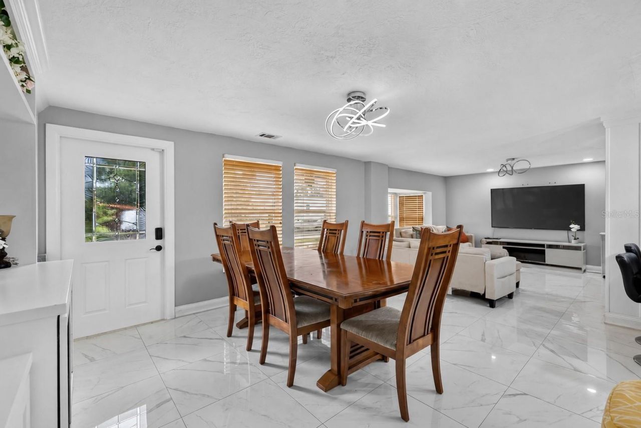 5408 Evora Avenue, Sarasota, FL 34235 Photo