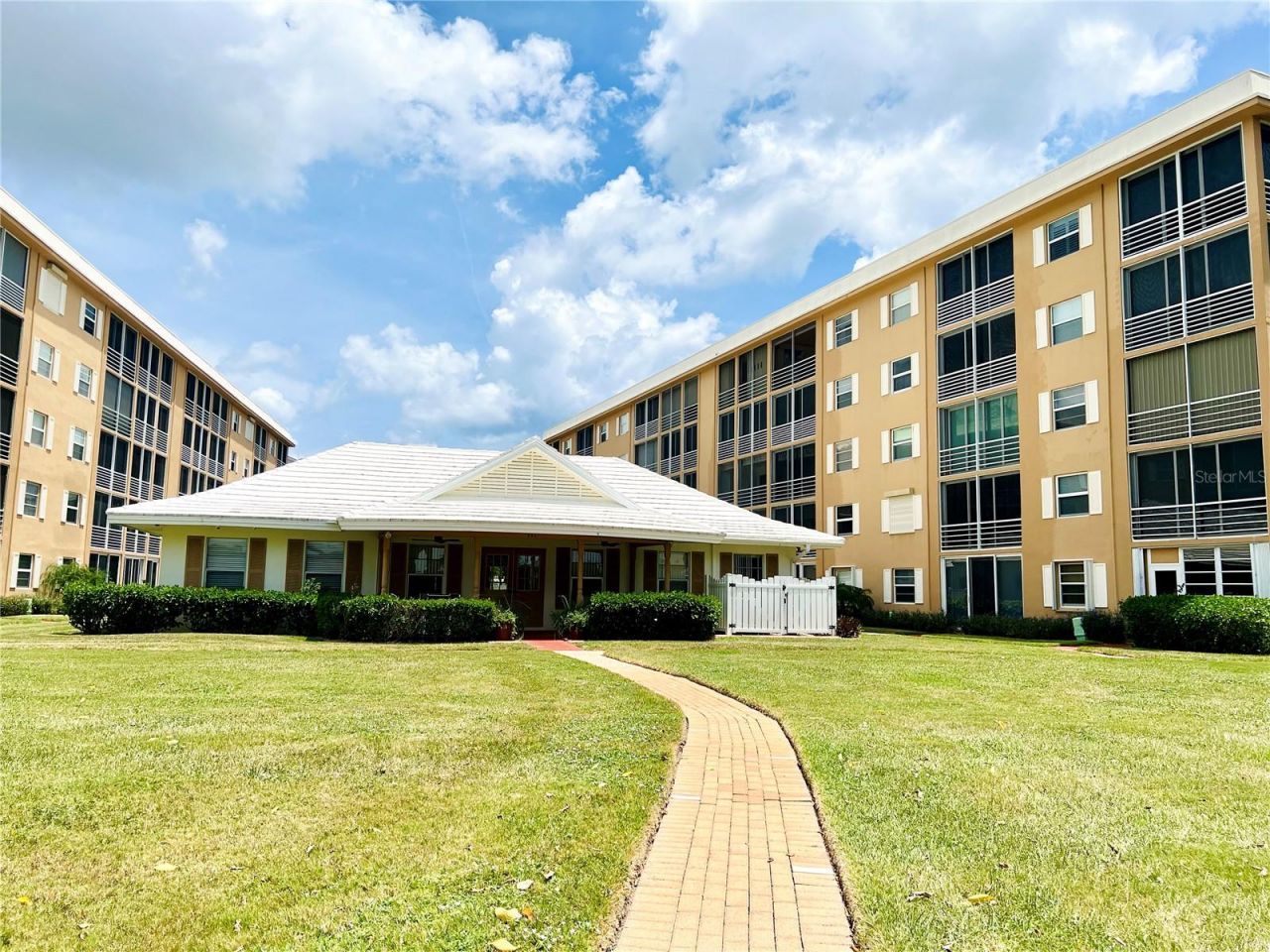 304 Golfview Road, Unit PH7, North Palm Beach, FL 33408 Photo