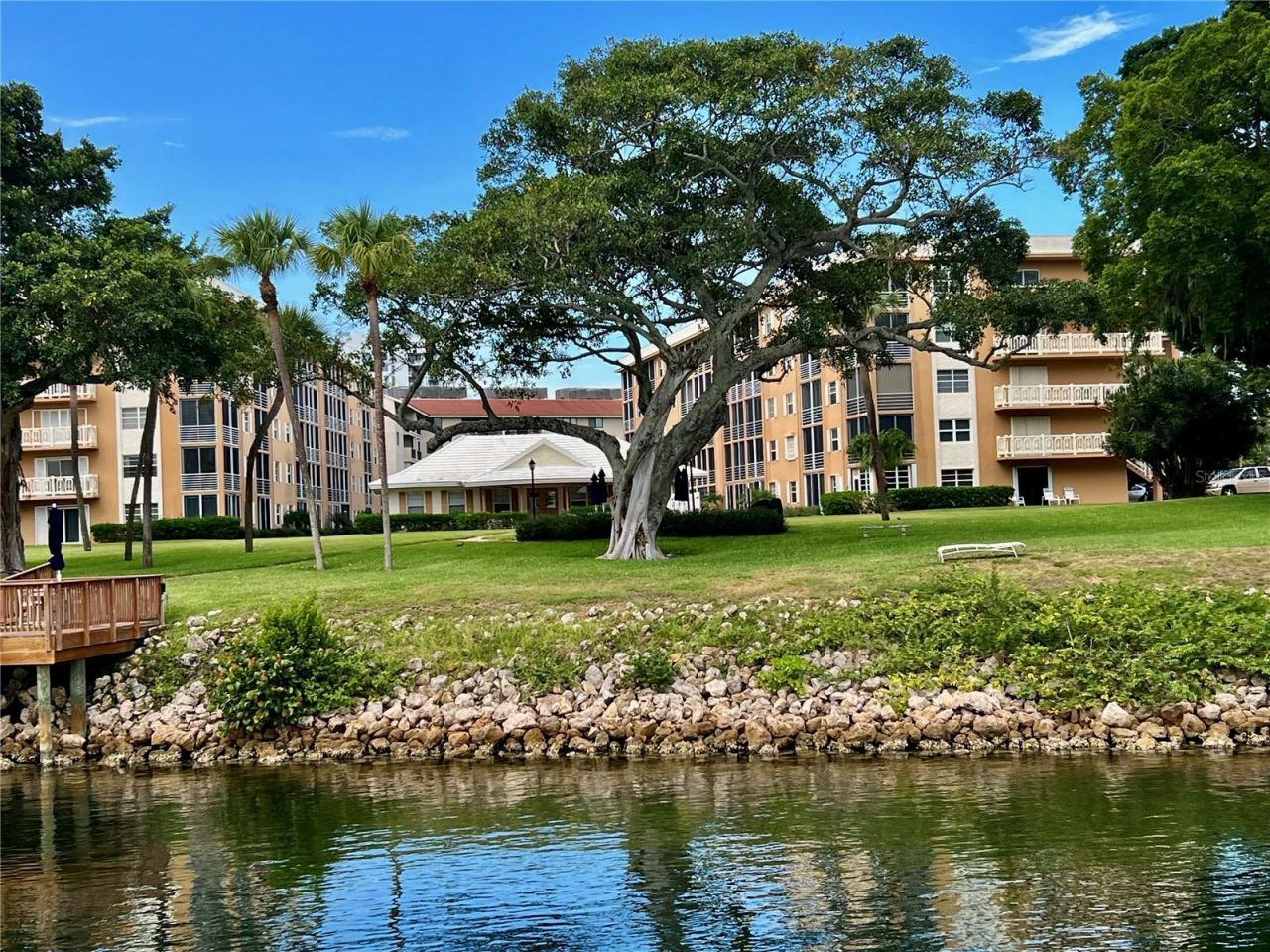 304 Golfview Road, Unit PH7, North Palm Beach, FL 33408 Photo