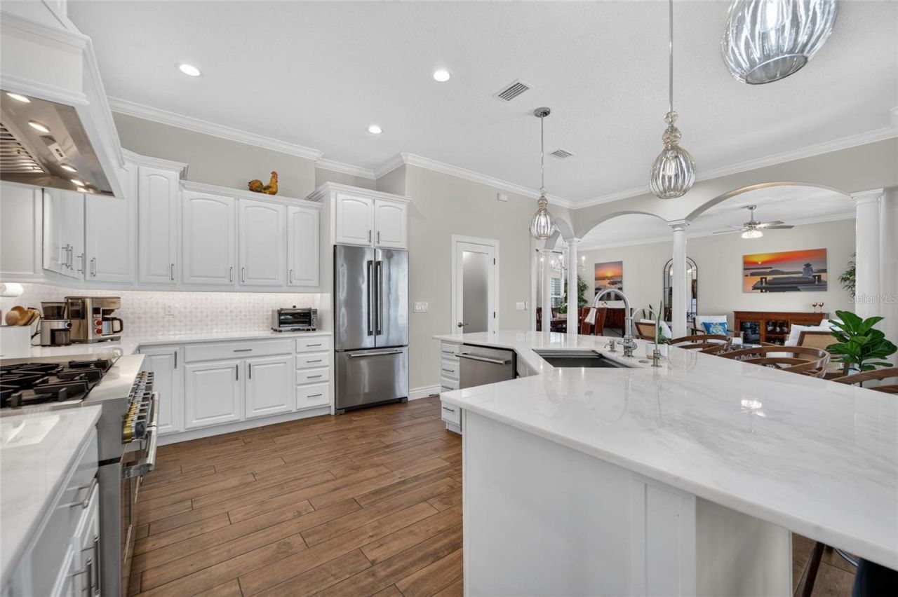 6203 Marbella Boulevard, Apollo Beach, FL 33572 Photo