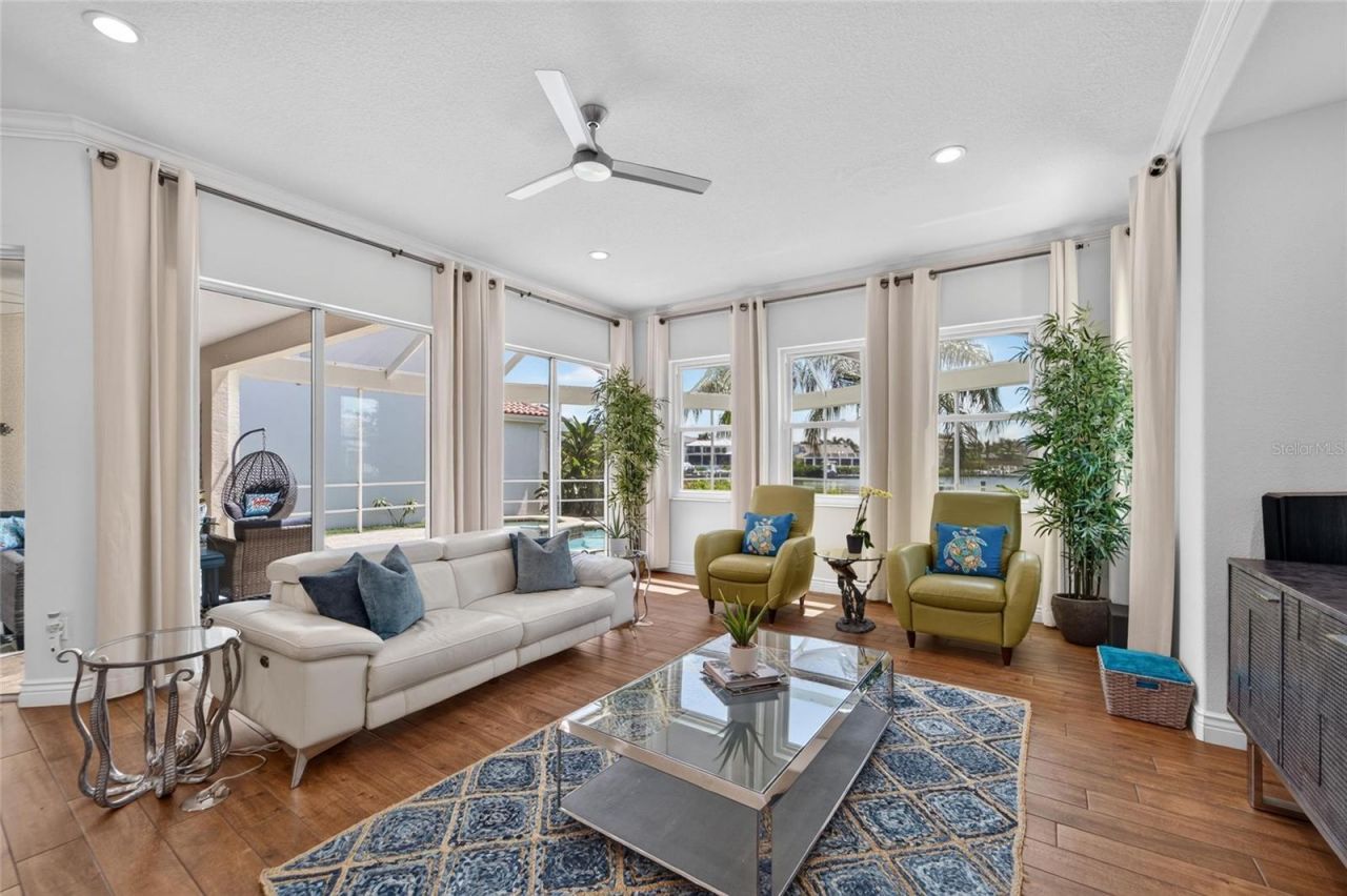 6203 Marbella Boulevard, Apollo Beach, FL 33572 Photo
