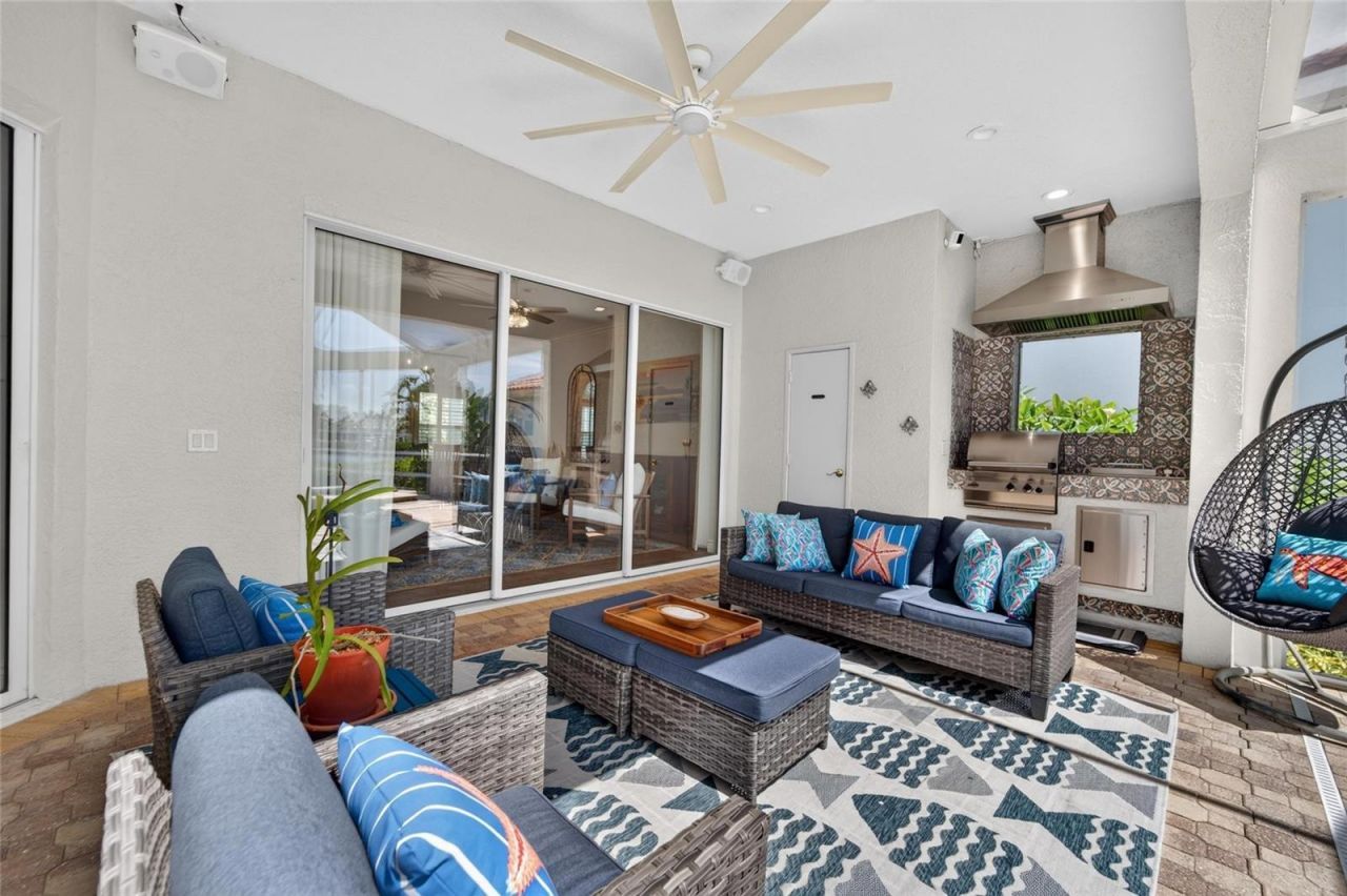 6203 Marbella Boulevard, Apollo Beach, FL 33572 Photo