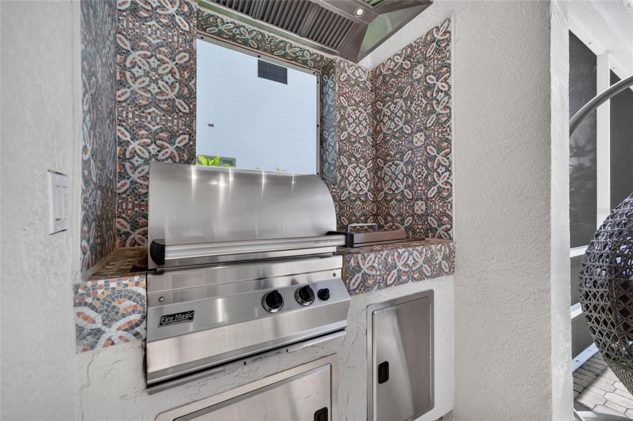 6203 Marbella Boulevard, Apollo Beach, FL 33572 Photo