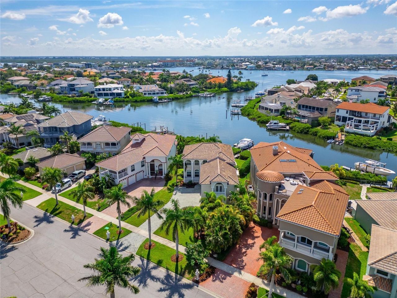 6203 Marbella Boulevard, Apollo Beach, FL 33572 Photo