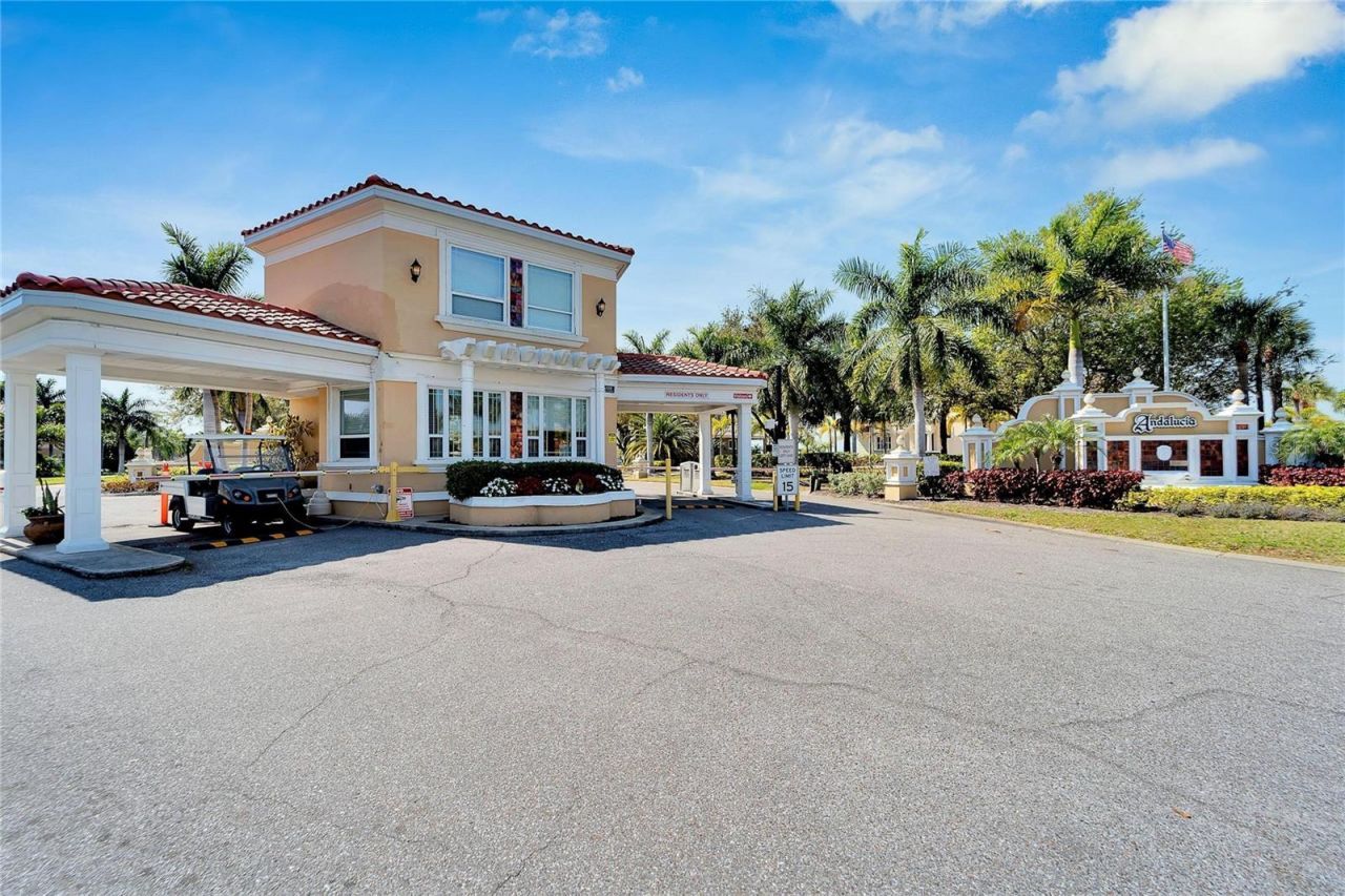 6203 Marbella Boulevard, Apollo Beach, FL 33572 Photo