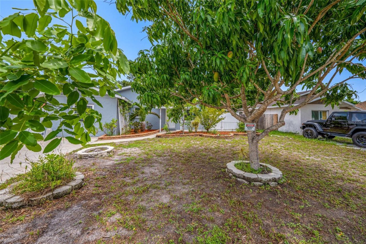 4115 55th Avenue Drive E, Bradenton, FL 34203 Photo