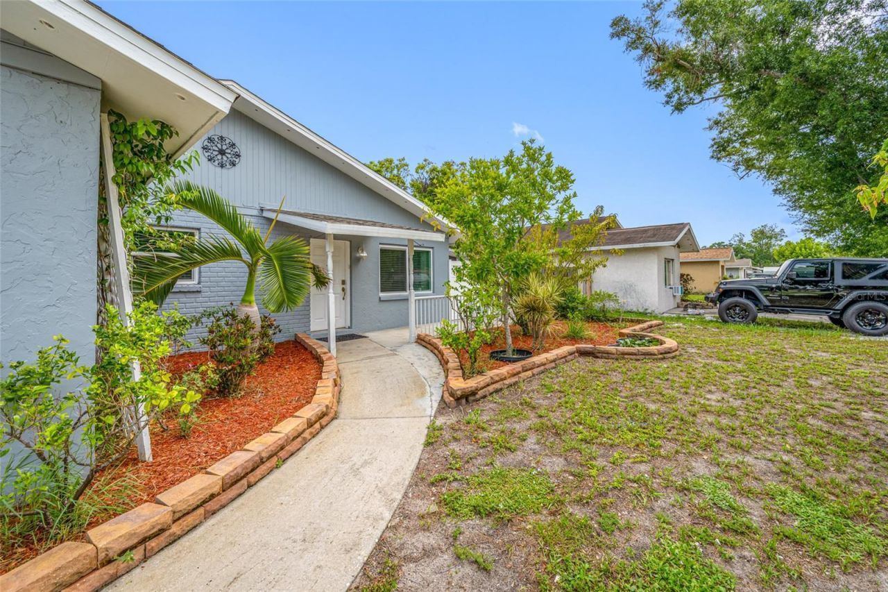 4115 55th Avenue Drive E, Bradenton, FL 34203 Photo